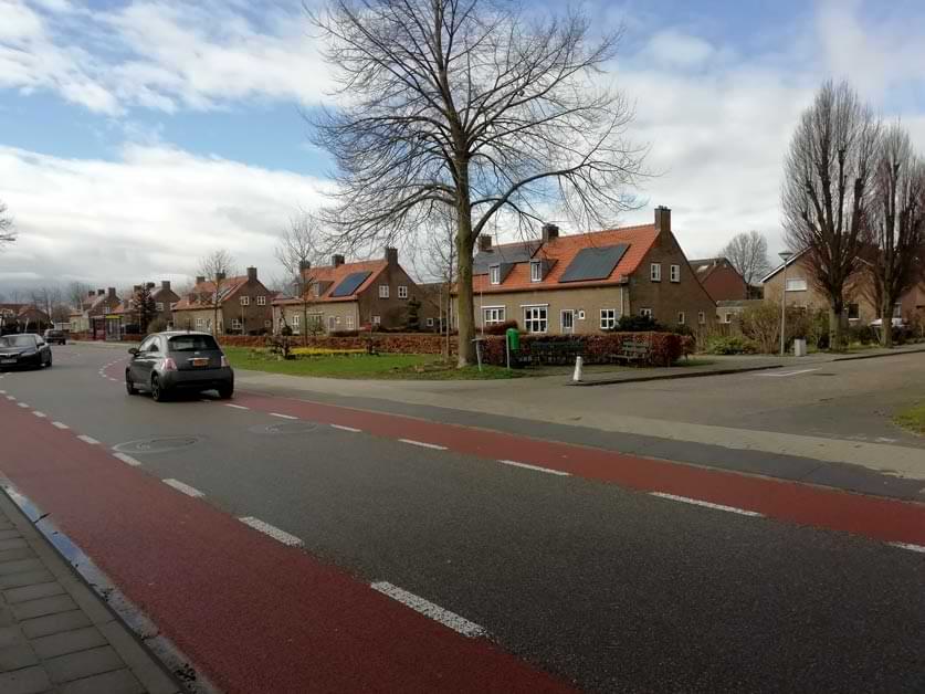 Veilig-fietsen-plan-Leuth-2021---Splitsing-Korenbloemstraat-leuth-met-N840-op-achtergrond-parallelweg cod